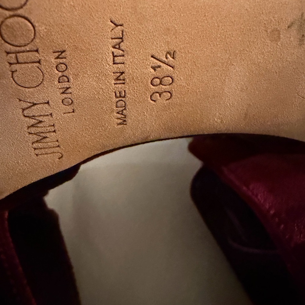 Jimmy Choo Burgundy Velvet lace up heals/pumps 38.5 - Picture 4 of 4